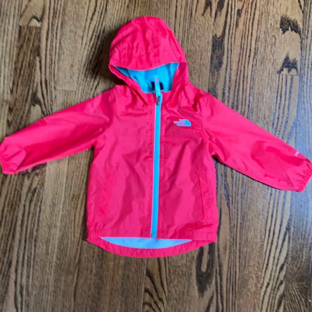 The North Face Dryvent Windbreaker